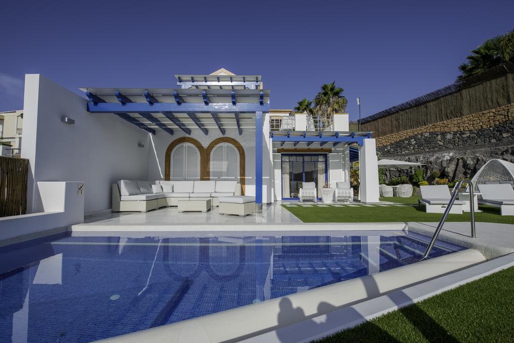 Hotel Suite Villa Maria Адехе Екстериор снимка